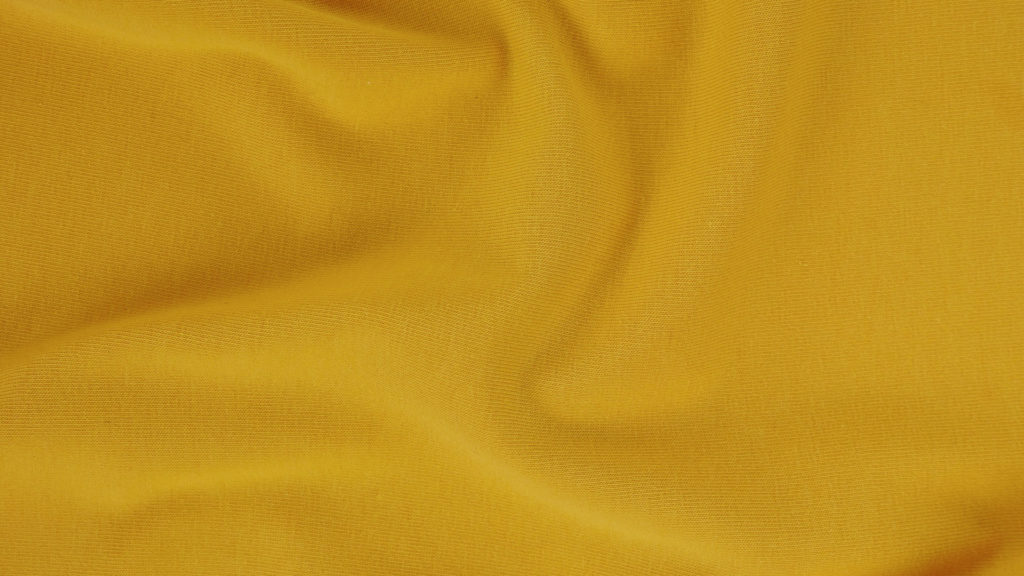 yellow-2707283_1920